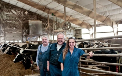 Dating site in canada for farmers-in-Weimarama